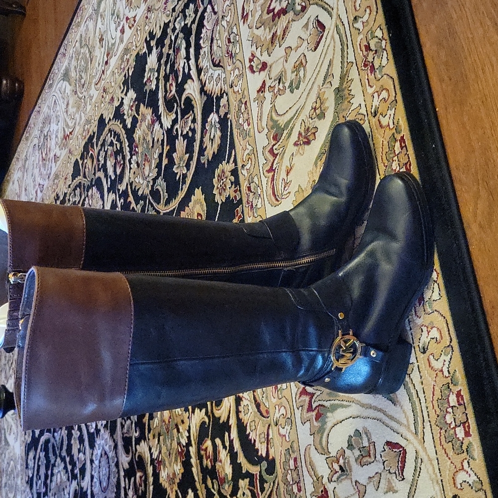 Michael Kors Fulton Leather Tall Riding Boot black brown Gold logo zipper 6 EUC…